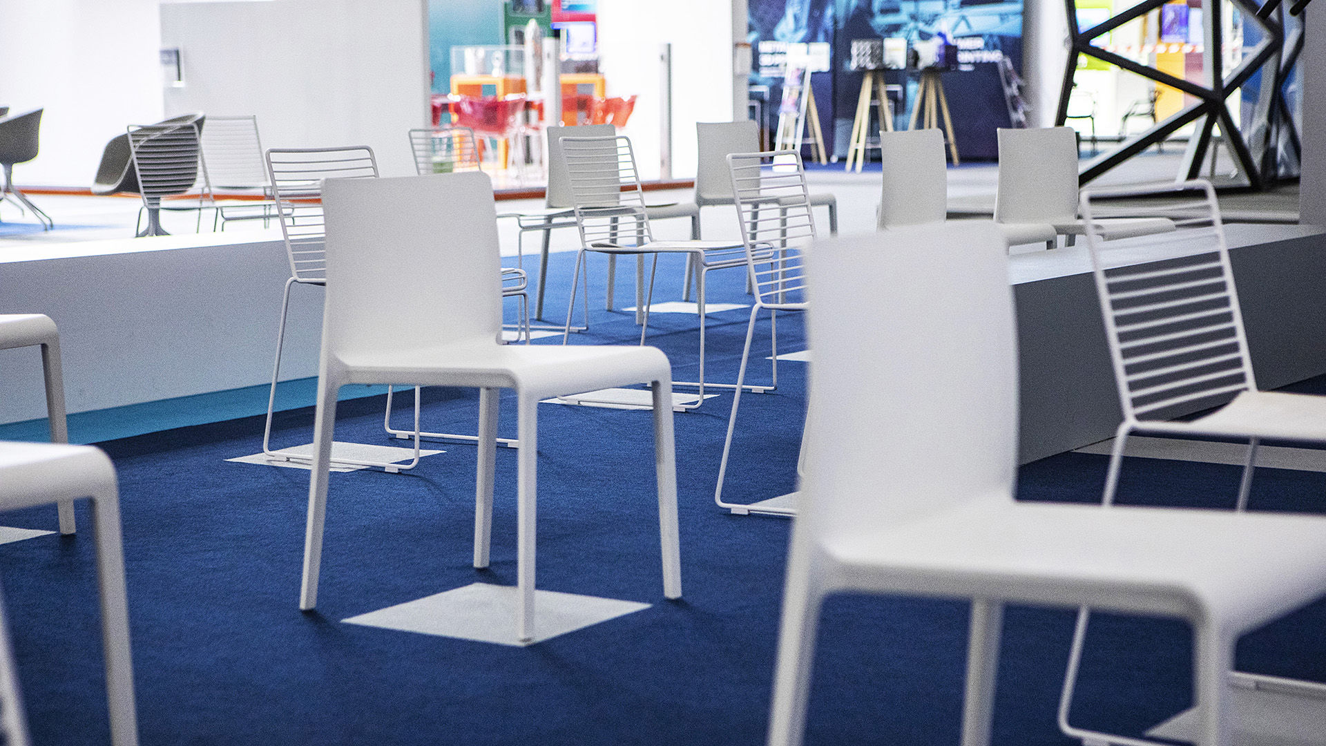 Stühle der AM4U Stage auf der Formnext 2022