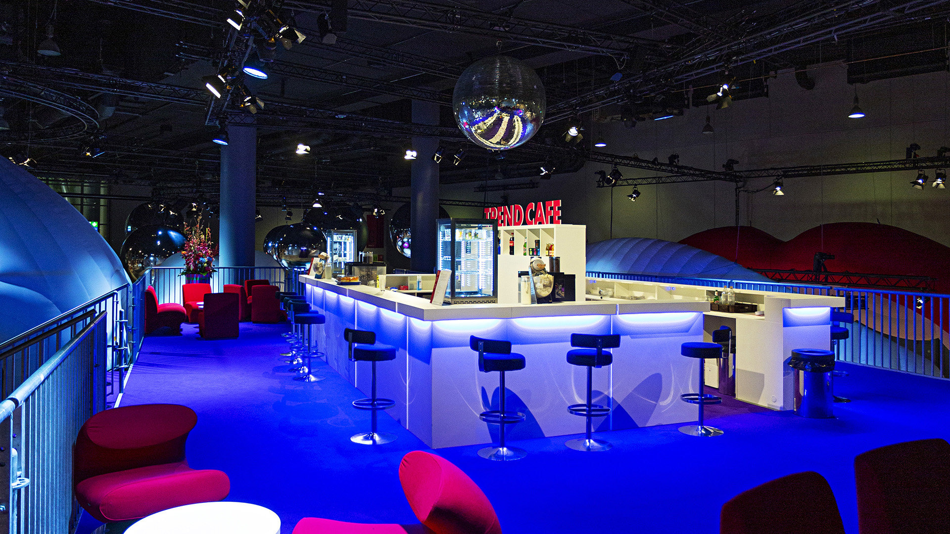 Maximum Glam Bar at Heimtextil